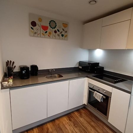Kcs Broad Street Apartment バーミンガム エクステリア 写真