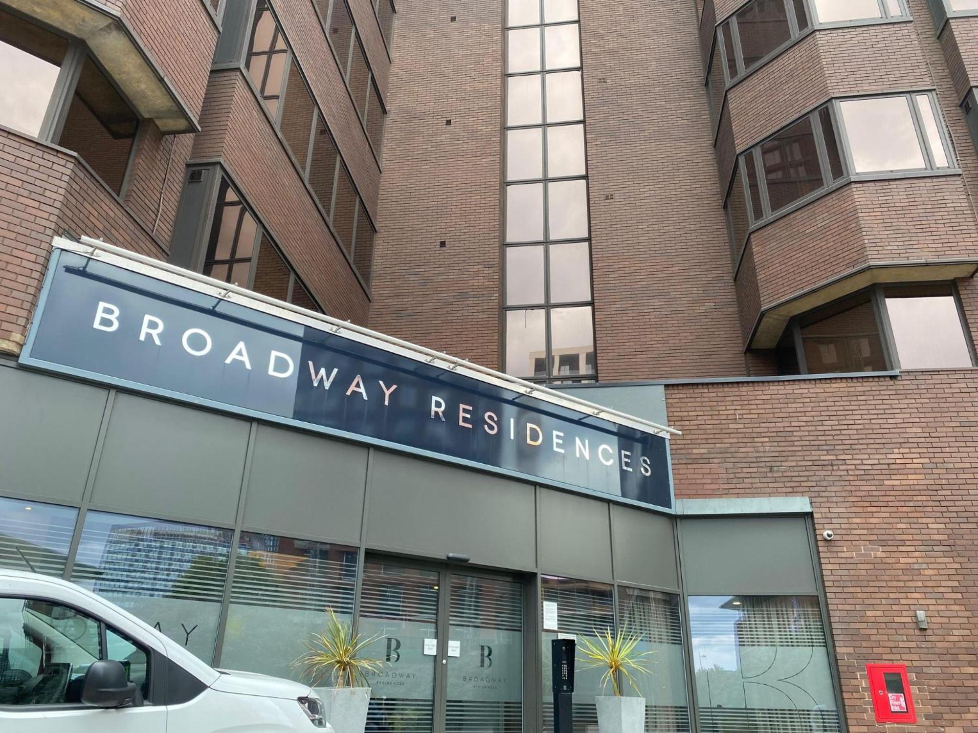 Kcs Broad Street Apartment バーミンガム エクステリア 写真