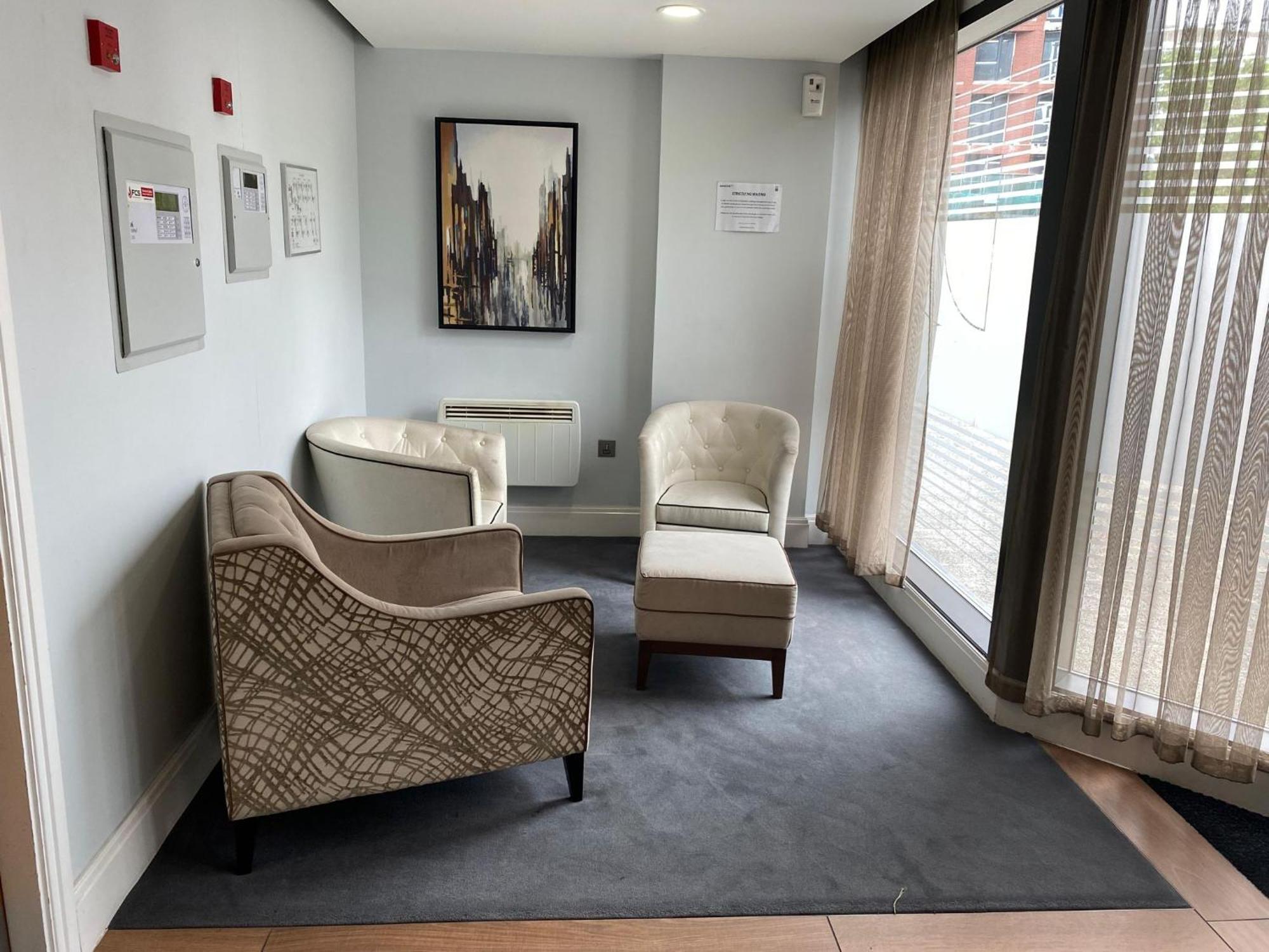Kcs Broad Street Apartment バーミンガム エクステリア 写真