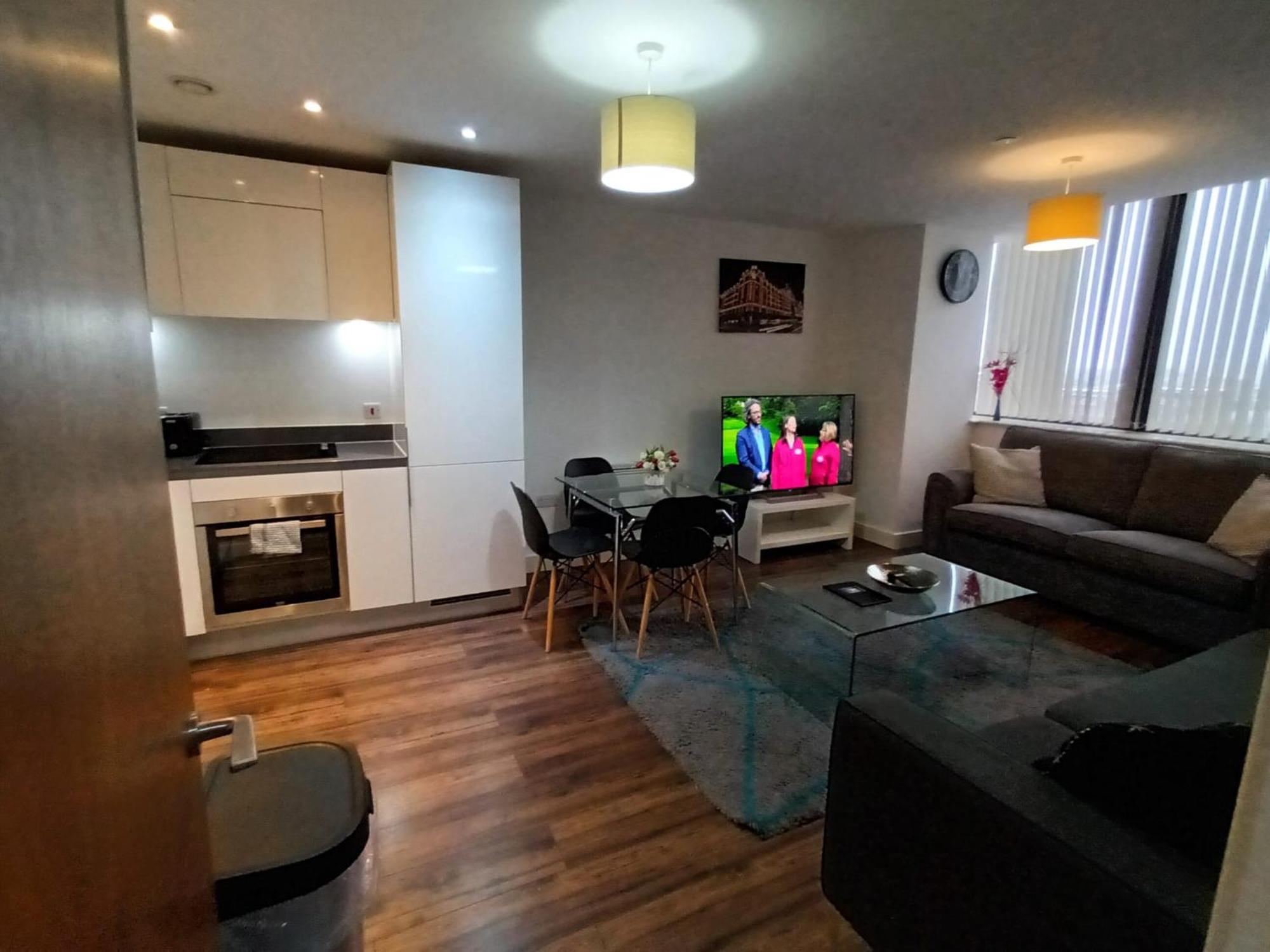 Kcs Broad Street Apartment バーミンガム エクステリア 写真